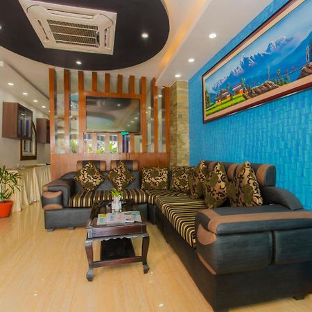 Hotel Lakeside Pvt. Ltd. Pokhara Esterno foto